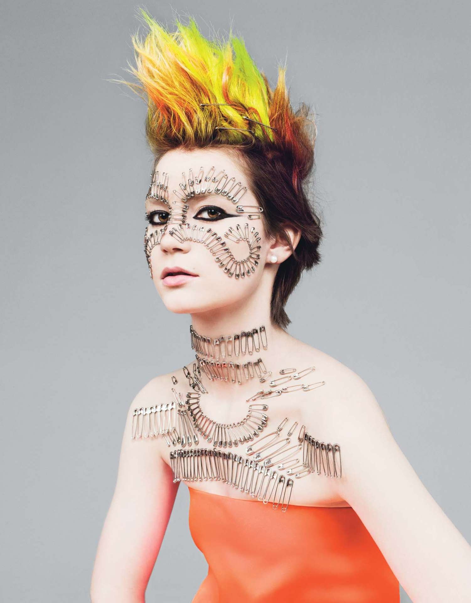 Mia Wasikowska, fotografía de Inez Van Lamsweerde y Vinoodh Matadin